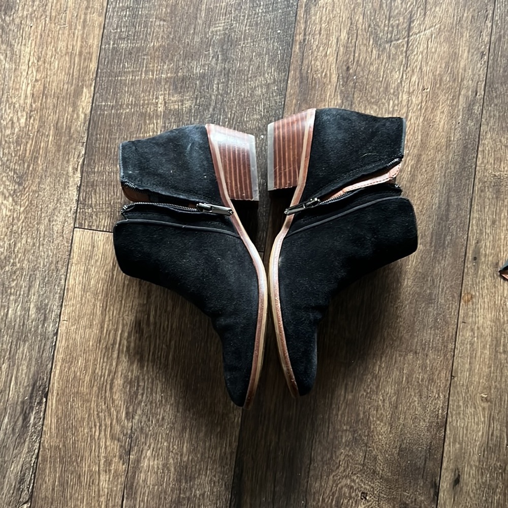 Sam Edelman Short Black Suede Booties - Picture 3 of 3